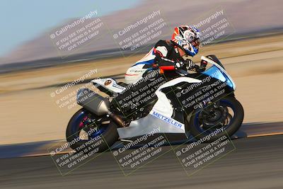 media/May-14-2022-SoCal Trackdays (Sat) [[7b6169074d]]/Turn 8 (740am)/